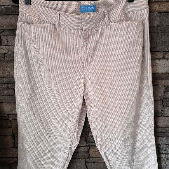 Dockers Pink & White Pinstriped Capris - Picture 3 of 10